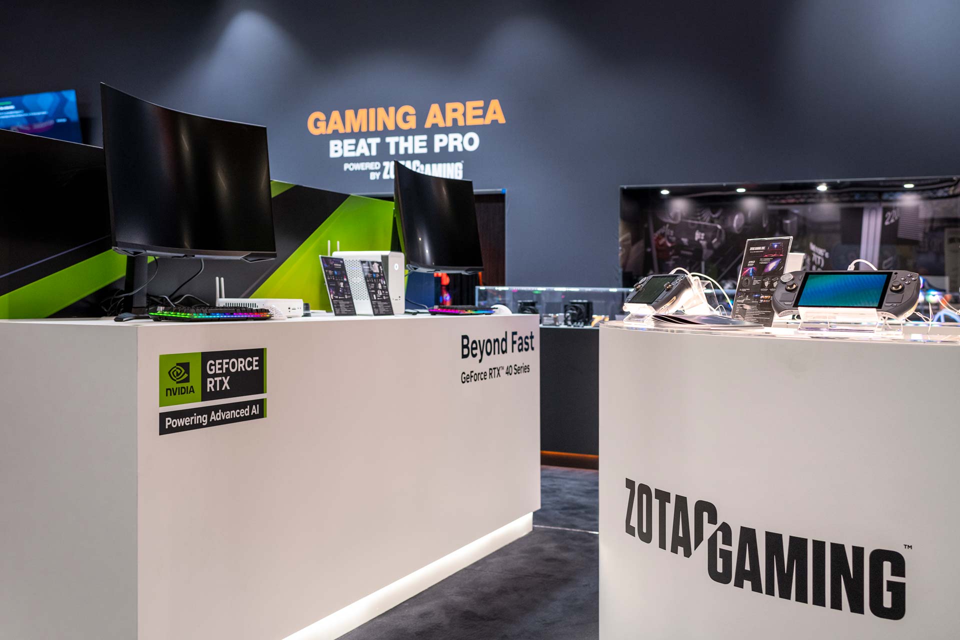 ante-staehely-messestand-agentur-fuer-messe-und-event-bequiet-zotac-gamescom2024-koeln-messebau-07